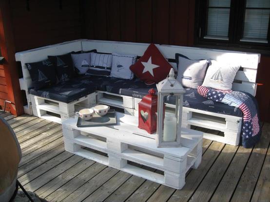 pallet-sofa