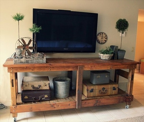 pallet-tv-stand-diy (1)