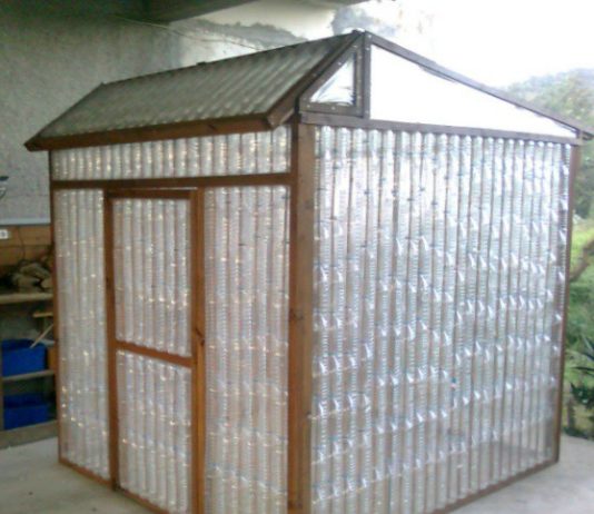 Neparasti Risinājumi, Kuri Jāizmēģina! Siltumnīca No Plastmasas Pudelēm!