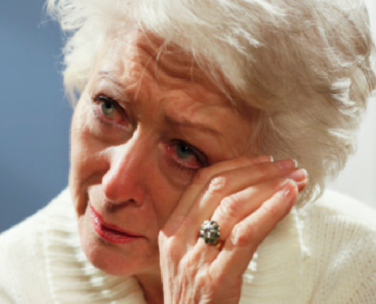 Latvijā tā vienkārši vairs nevar turpināties! Mana vecmāmiņa man lūdz nauda par to, ka pieskata mazbērnus, kas tālāk sekos?