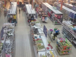 Latvijas lielākajos veikalos īpaši sadārdzinājies kāds iedzīvotājiem ļoti populārs produkts, cilvēki ir neizpratnē!