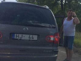 Jaunākais skandāls Latvijā! Braucot mājās no aviošova, atgadījies nepatīkams incidents, kas beidzies nelāgi