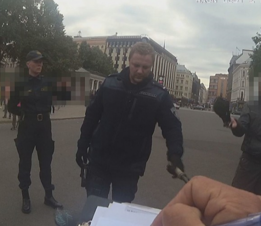Rīgas centrā teju vai neticama situācija – Policija skaidro visu notiekošo…
