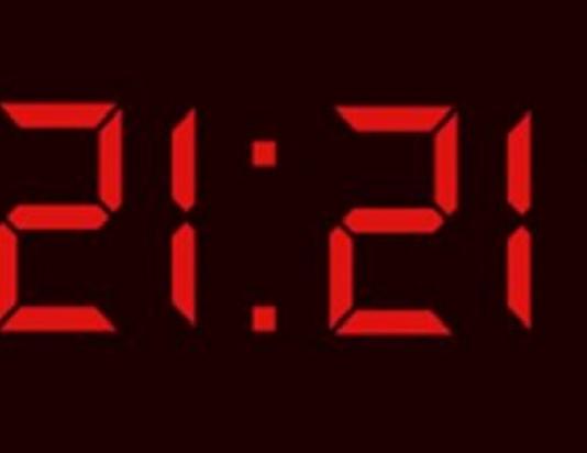 Vai Jūs bieži redzat skaitļus – 21:21 vai 11:11? Beidzot tapis paskaidrojums, ko tas īsti nozīmē