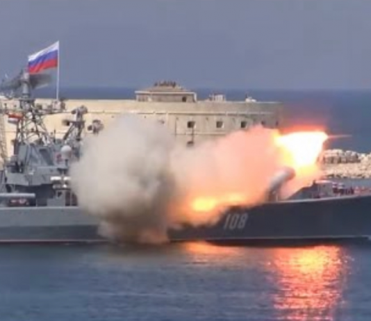 Pašlaik notiek milzu skandāls! Krievija atklājusi uguni uz Ukrainas kara flotes kuģiem – Ir cietušie