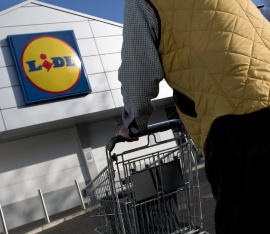 Nu tad beidzot tiek paziņots, cik lielas algas būs “LIDL” darbiniekiem Latvijā