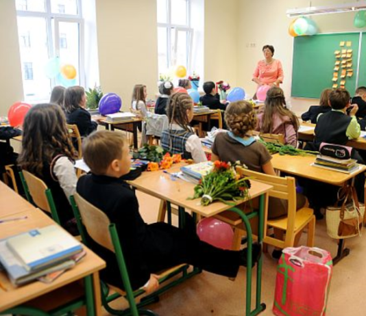 Šogad likvidēs vēl 13 skolas un ap 50 reorganizēs! Tagad zināms, kuras tās būs!
