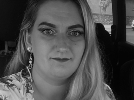 Notikusi šausminoša slepkavība : “Viņa kliedza un sita pa durvīm” Nogalināta 3 bērnu māmiņa!