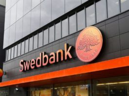 “Swedbank” steidzami nāk klajā ar paziņojumu, kas ietekmēs pilnīgi ikvienu cilvēku!