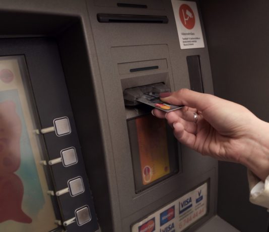 Swedbank Steidzami Nāk klajā ar ļoti nepatīkamu pārsteigumu visiem klientiem Saistībā ar Jaunu krāpšanas shēmu